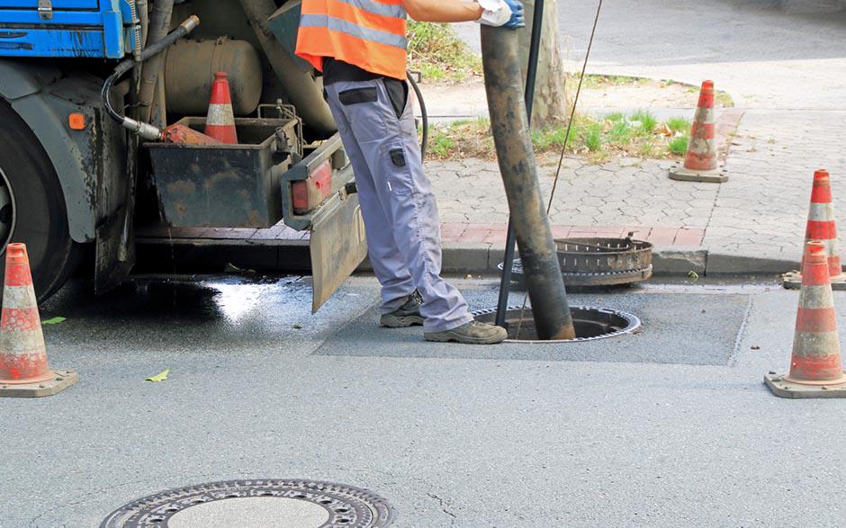 déboucher un évier Méréville